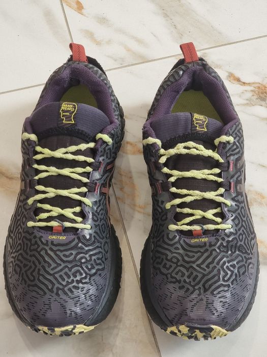 Оригінал 100% Чоловічі кросівки Asics Trabuco Max    EUR 42