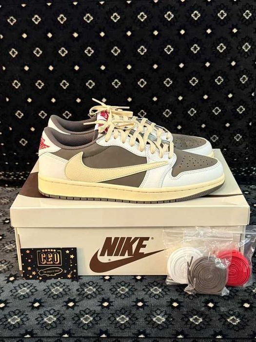 Jordan 1 Retro Low OG SP Travis Scott Reverse Mocha R.42