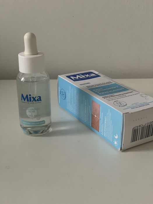 Зволожуюча сироватка “MIXA”