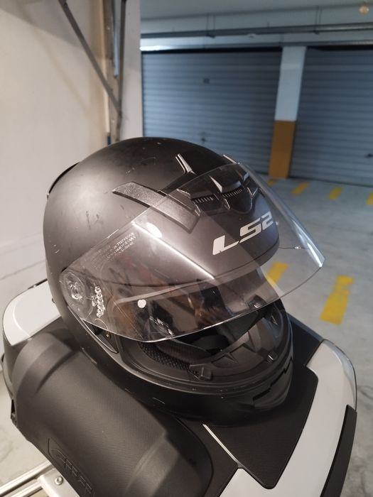 **Capacete LS2 **