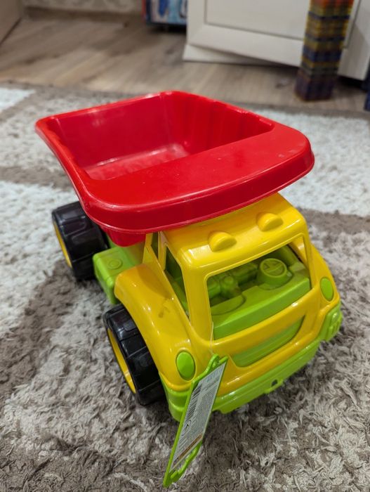 Іграшка машинка Самоскид Самосвал  новая