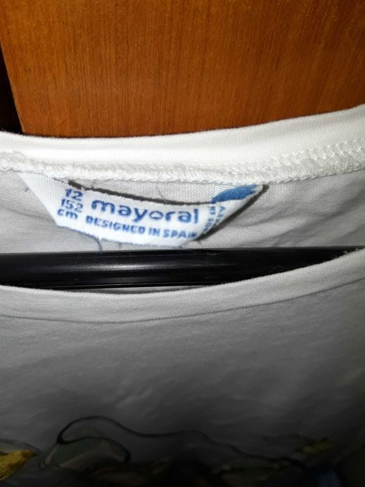 Tshirt Mayoral, 12 anos girissima como nova.