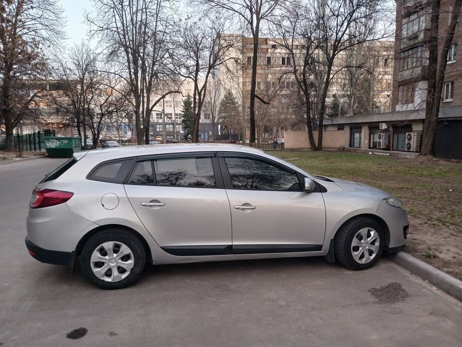 Рено Меган3 1.5 дизель