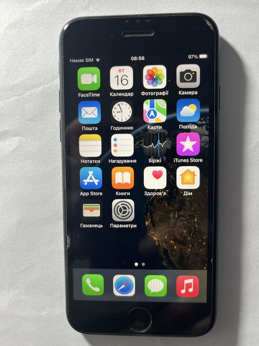 Айфон 8 64G Apple