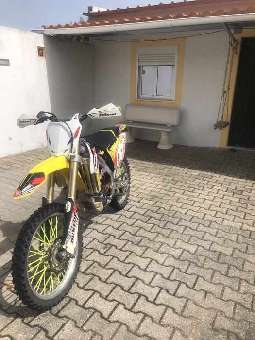 Suzuki rmz 450 injecao