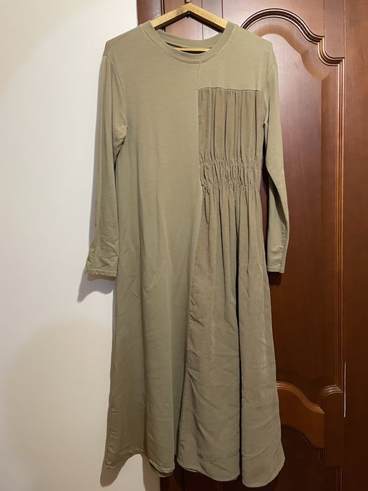 Плаття стильне комбіноване.