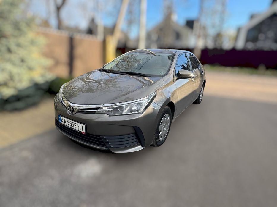Toyota Corolla 1.6 AT 2016 | Офіційна | Ідеальний стан | Автомат | 2 комплекти гуми