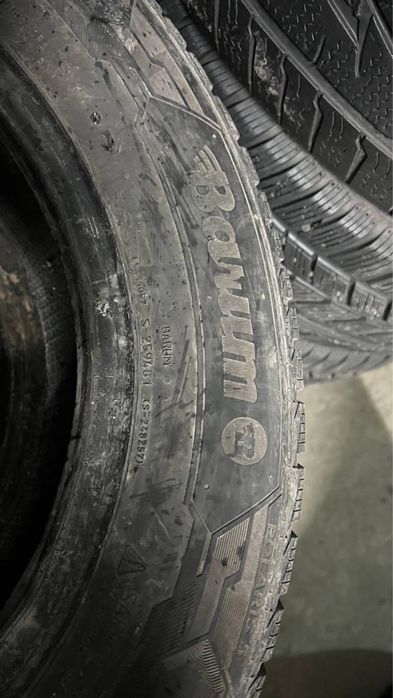 Комплект зимової гуми 195/65/15