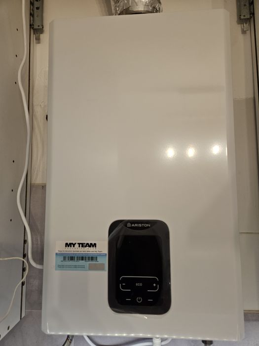 NOVO Esquentador Ariston Next Evo X OFT 12 Gás Butano / Propano