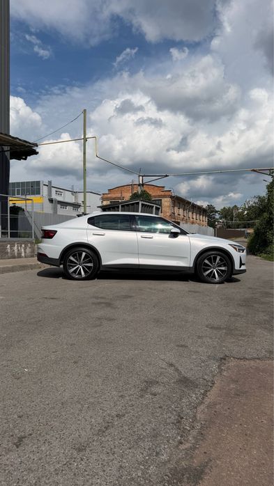Продам сучасний та стильний електромобіль Volvo Polestar 2021 року
