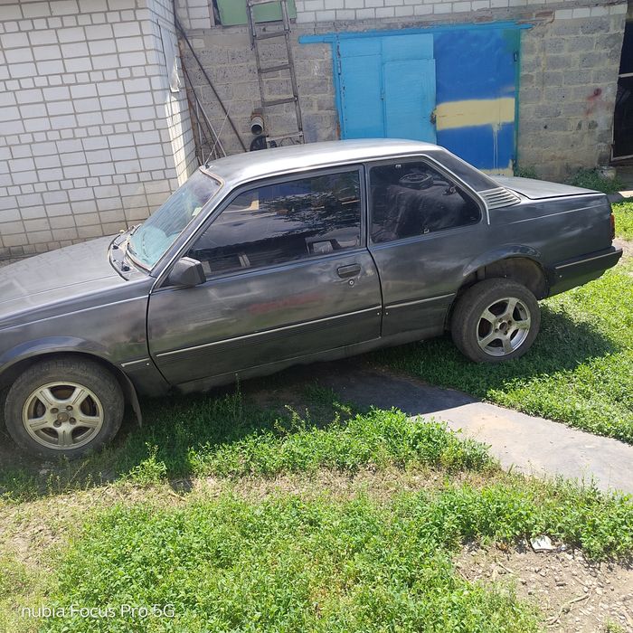Продам опель аскона