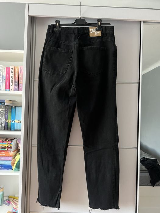 Spodnie jeansowe dżinsowe jeansy dżinsy czarne CROPP