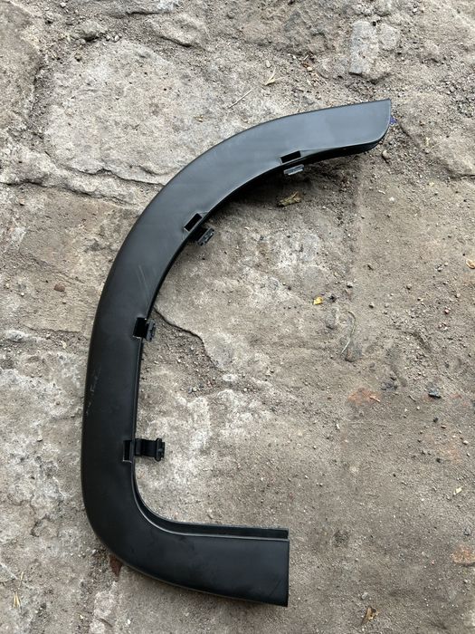 Захист петлі багажника