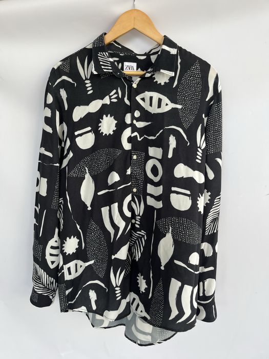 Camisa Zara com Padrão Preto e Branco