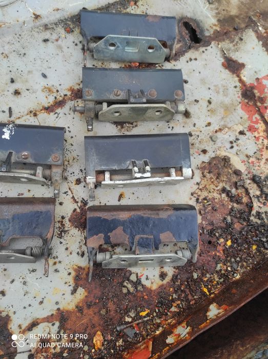 Продам ручки замки дверей газель , соболь