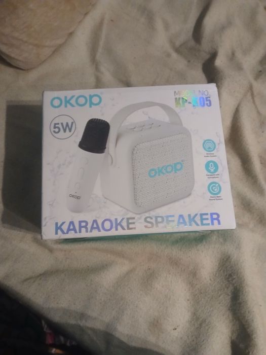 coluna bluetooth com funcionalidade de karaoke. Perfeita