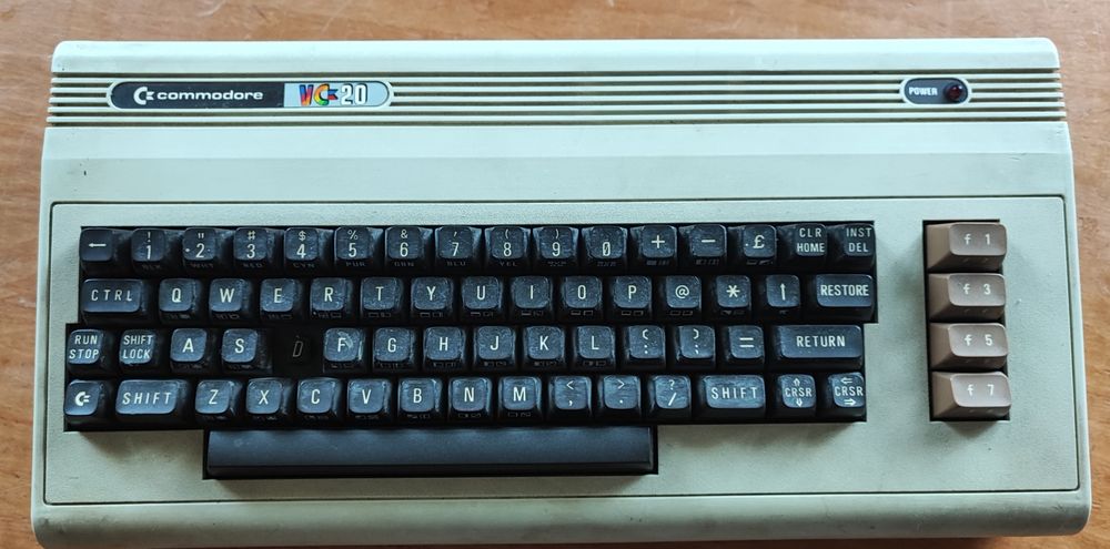 Commodore VC20 archaiczny komputer
