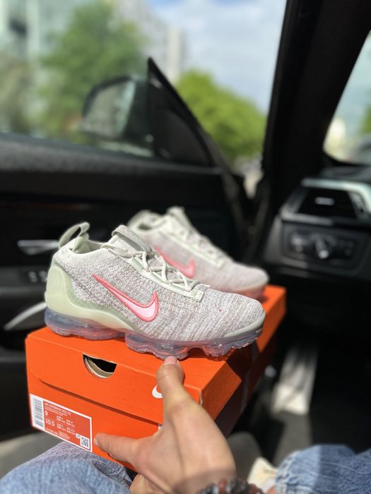 Жіночі Оригінальні кросівки Air Vapormax 2021 DB1550 103