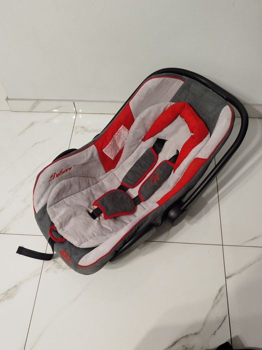 Автокрісло дитяче