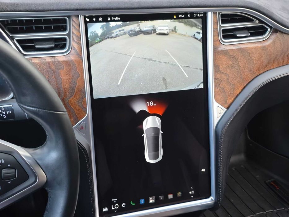 Tesla Model S 100D      2017