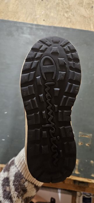 Buty zimowe Champion rozm. 33