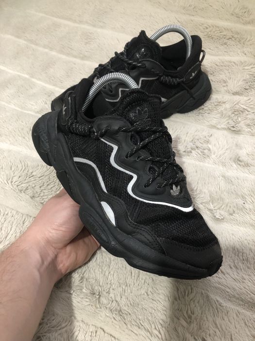 ADIDAS OZWEEGO (38) 24.5см черные кроссовки женские оригинал лето весн