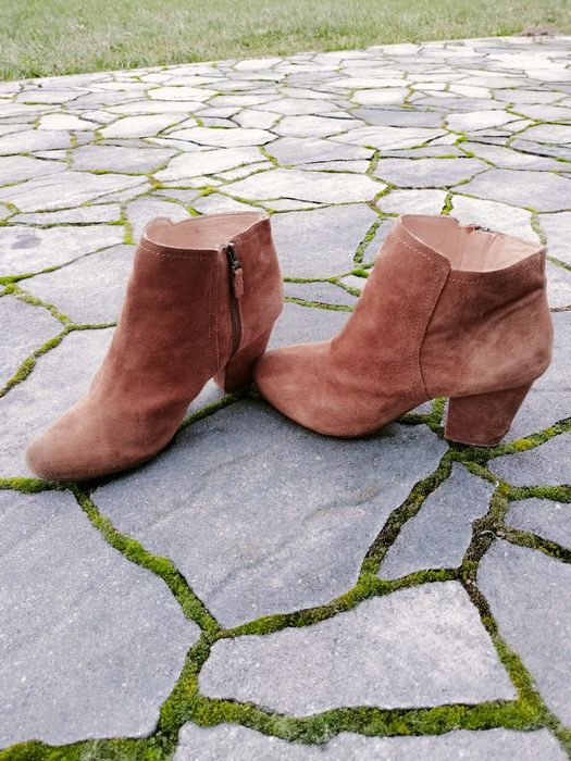 Botki ze skóry naturalnej 100 % Buffalo London rozm. 41, zamsz