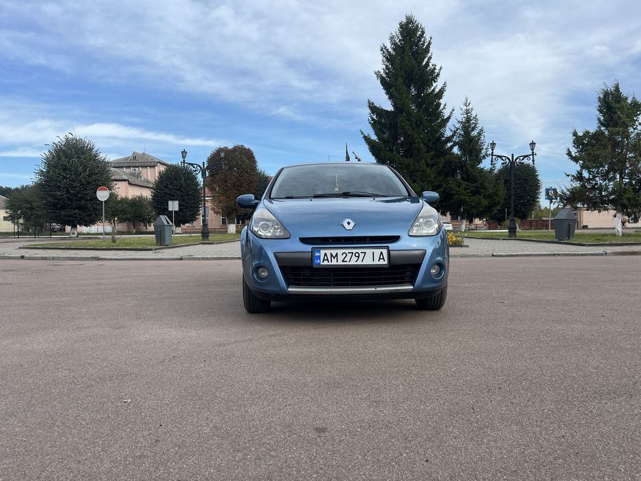 Renault Clio (2010).