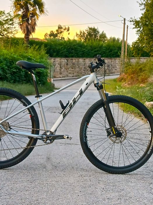 2025 Bicicleta BH 29" BTT(negociável)