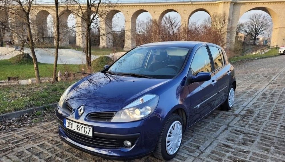 Wynajem auta ,  wypożyczalnia samochodów osobowych I dostawczych tanio