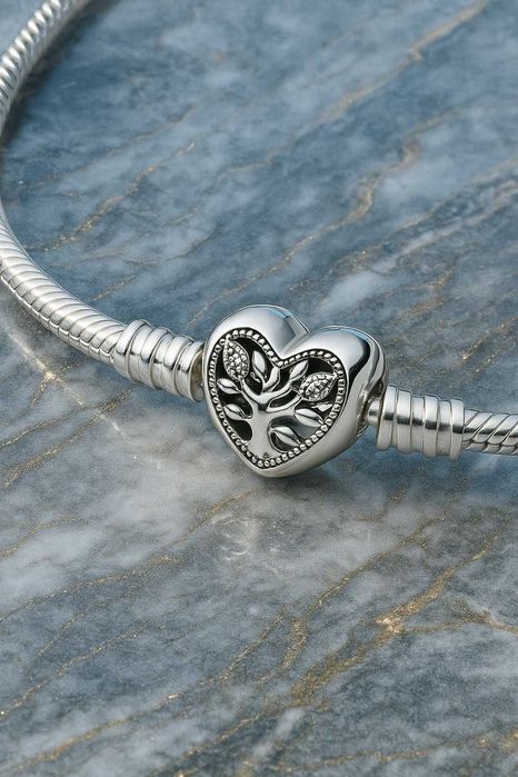 Bransoletka Pandora 18 cm srebro nowa 2 charmsy GRATIS pudełko Pandora