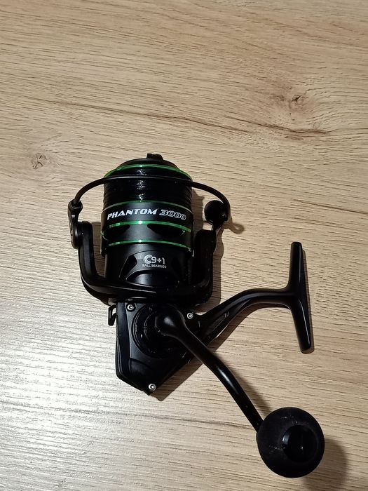 Kołowrotek Phantom 3000 spinningowy