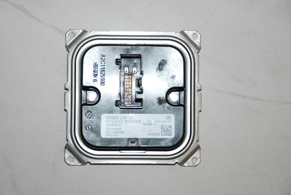 Блок Модуль  управління LED фари Nissan Leaf 2 ZE1