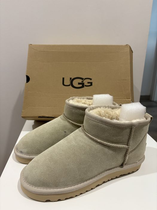 Botas Ugg 39 + meias ugg