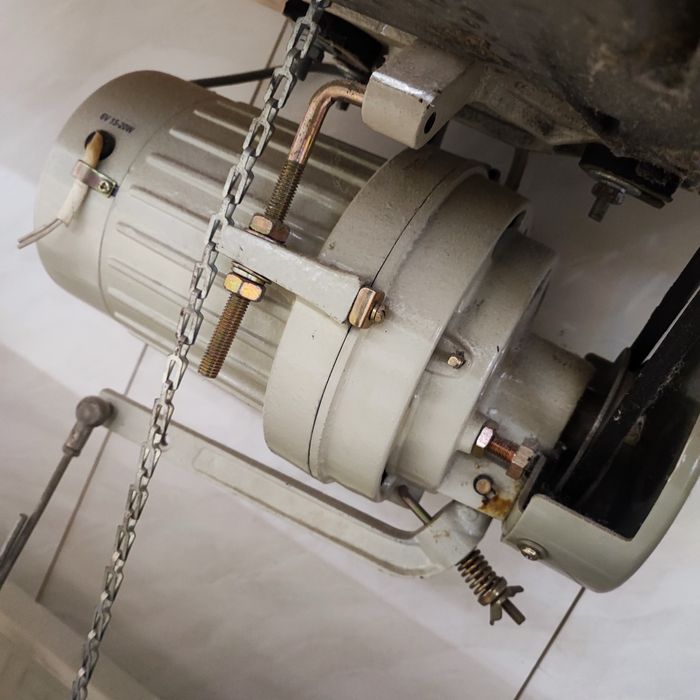 Оверлок Typical gn2000-5