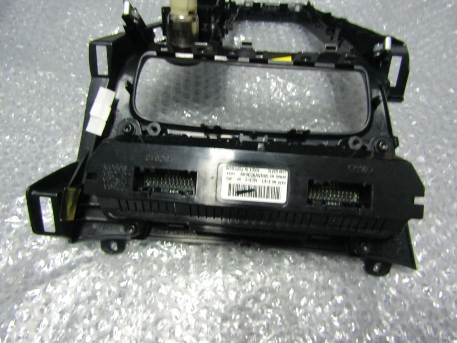 Climatronic (interruptor de AC) Ford Focus ano 2016  , ver detalhes