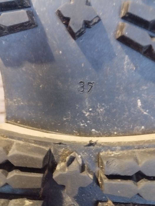 Ботинки жіночі зимові