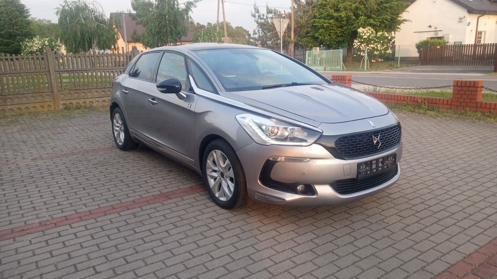 Citroën DS5