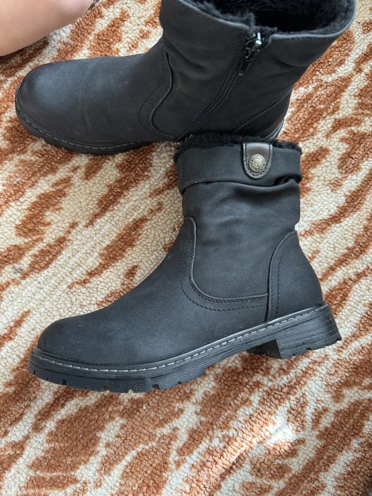 Шкіряні черевики ботінки ботільйони челсі zara