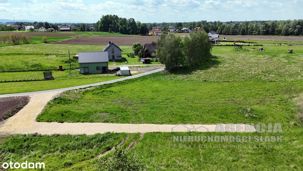 2 działki budowlane do wyboru