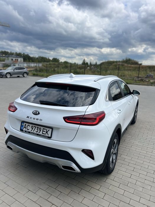 Продам власний Kia XCeed Business 2020 року.