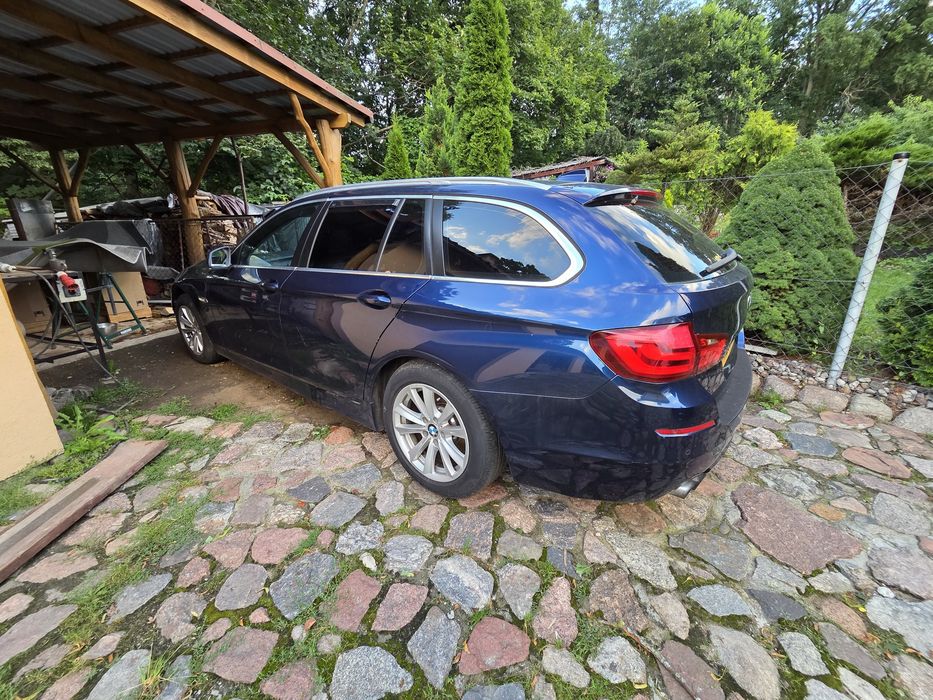 BMW Seria 5 F11 520d Anglik V5c