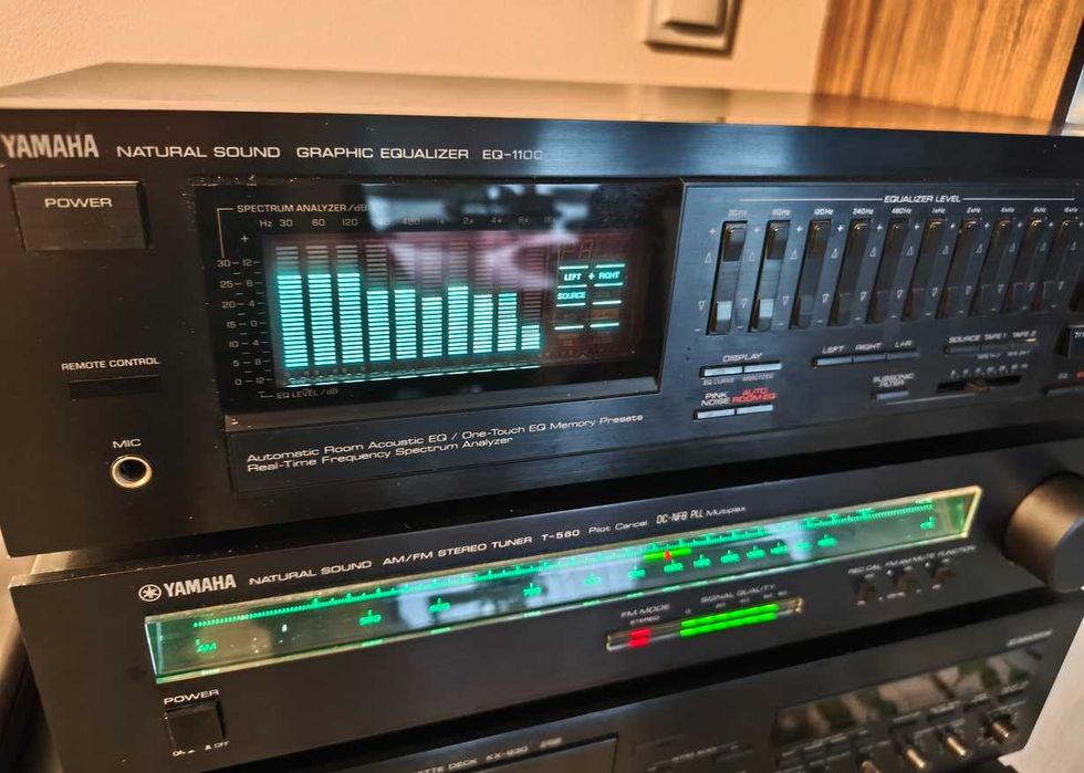 Sprzedam Yamaha EQ1100 pierwsza osoba może wybrać