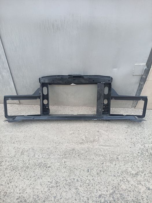 Панель передня ВАЗ 2104-05