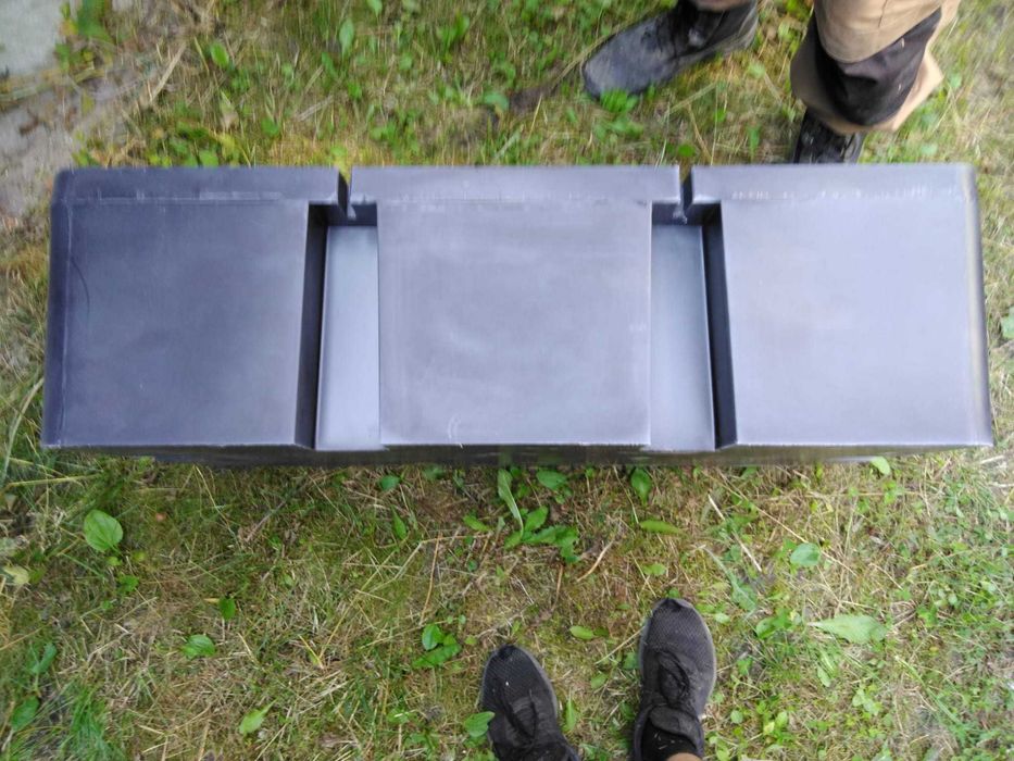 Pływaki do pomostu pływającego