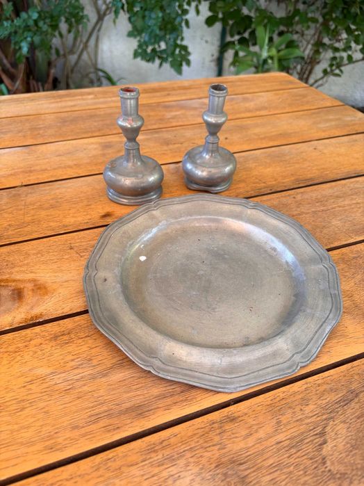 Lote de peças vintage / antigas em estanho, vidro e madeira