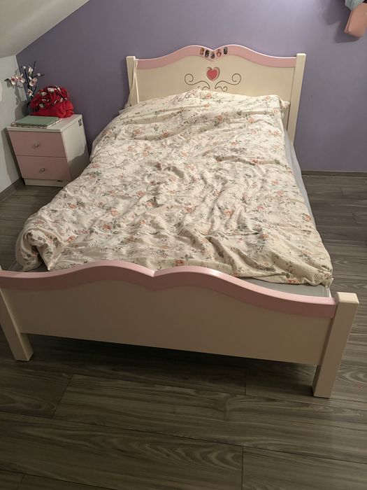 Meble do pokoju dziewczynki