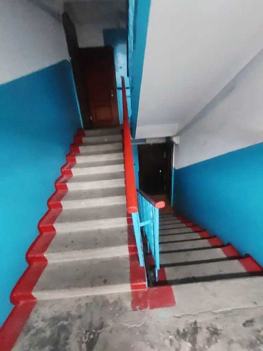 Срочно!Продам 2к кв. на пр.О.Поля(Кирова)!ост.Комбинат Игрушки!Торг!