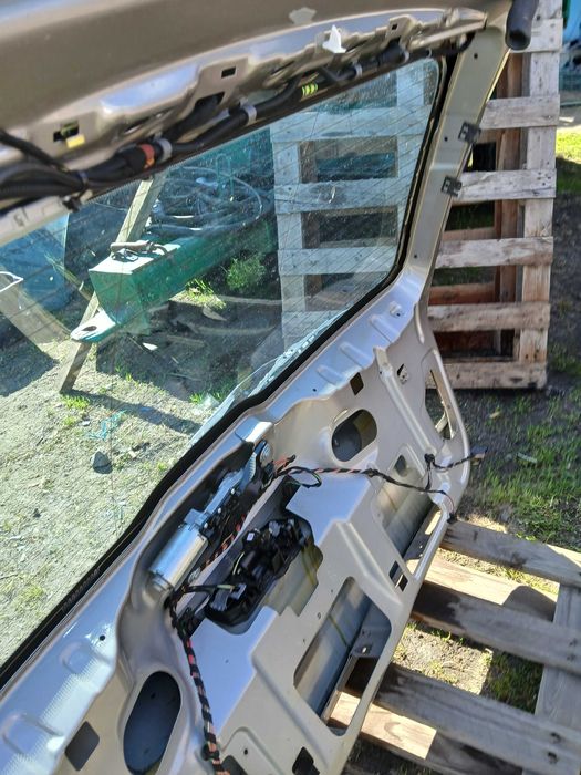 Klapa bagażnika tylna szyba Tył Mercedes E W211 723 lift