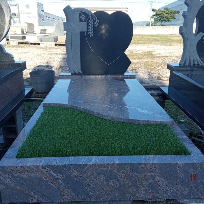 Campas e jazigos por medida